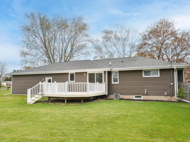 House for sale in Belgium, Wisconsin