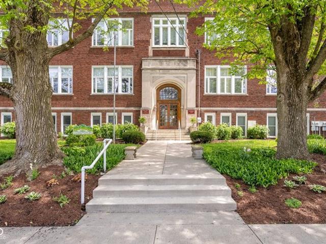 Condo for sale in Greencastle, Indiana
