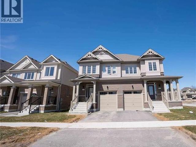 House for sale in Barrie, Ontario