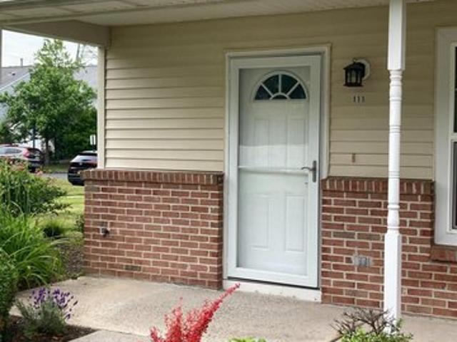 Townhouse for sale in North Brunswick, New Jersey