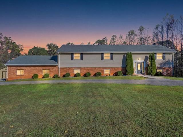 House for sale in Vinton, Roanoke County