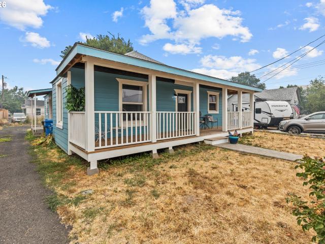House for sale in Oregonia