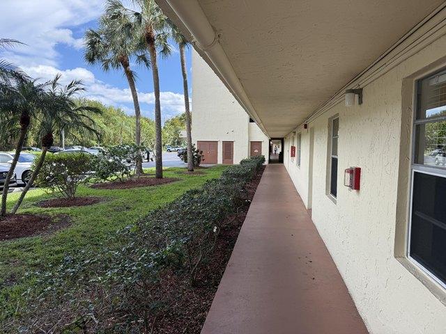 Condo for sale in Dania, Florida
