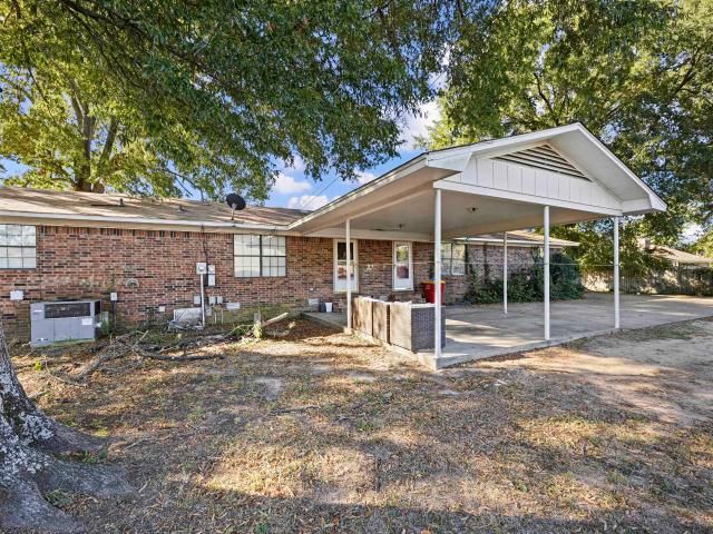 House for sale in North Hills Subdivision, Morrilton