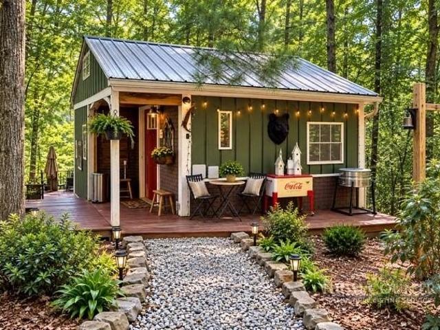 House for sale in Purlear, Wilkes County