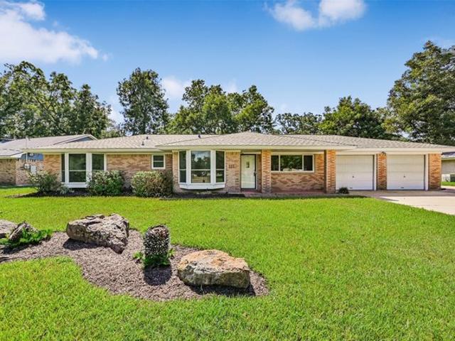 House for sale in Ross, Lake Jackson