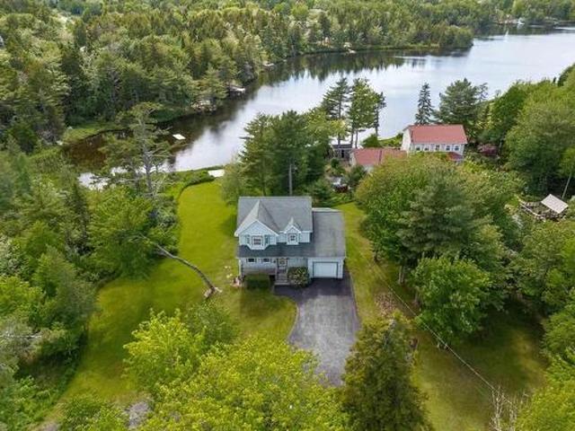 House for sale in Hammond's Plains, Nova Scotia