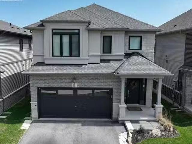House for sale in Ancaster, Ontario