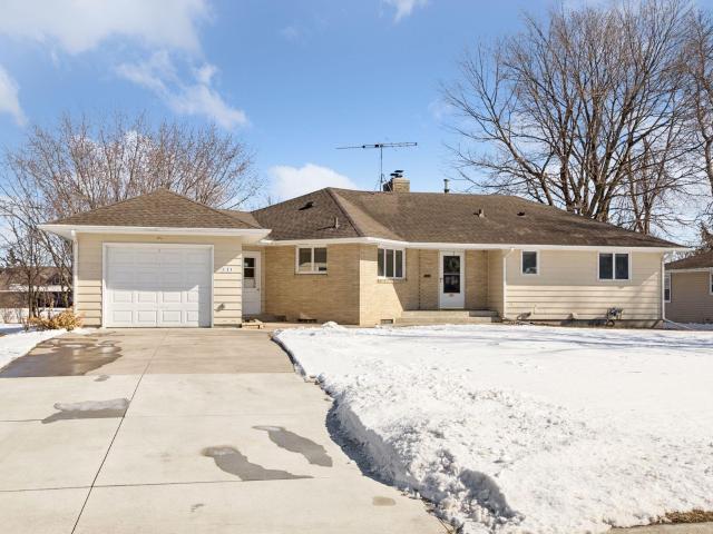 House for sale in New Prague, Minnesota