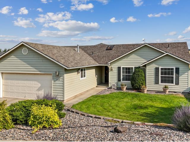 House for sale in Oregonia
