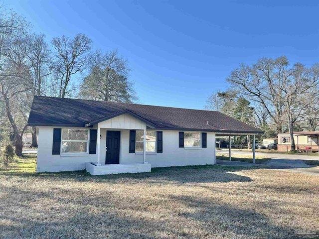 House for sale in Atmore, Alabama