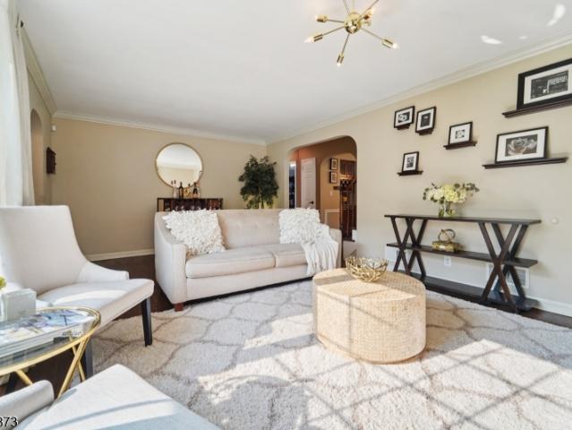 House for sale in Glen Rock