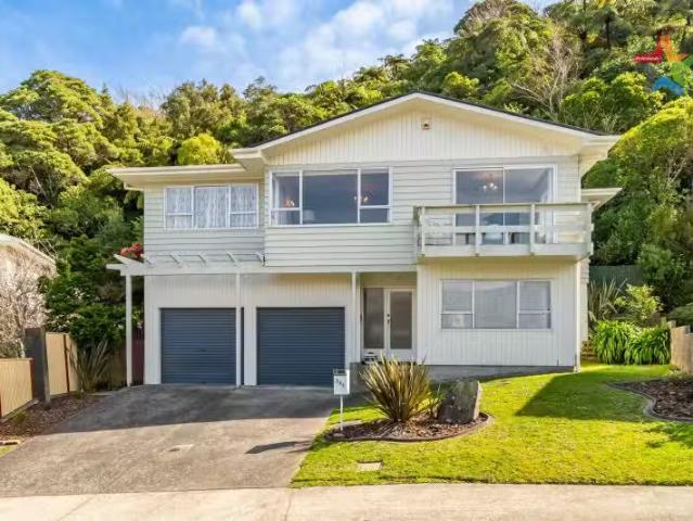 House for sale in Days Bay, Wellington