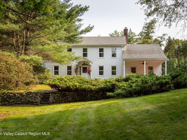 House for sale in Accord, New York