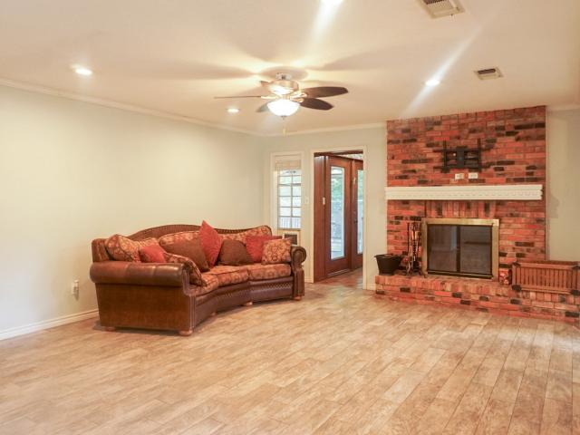 House for sale in Crockett, Texas