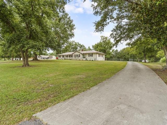 House for sale in Hodges, South Carolina