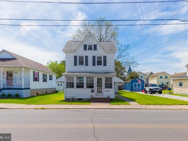 House for sale in Crisfield, Maryland