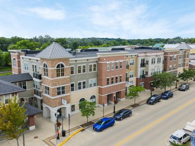 Condo for sale in Edgerton, Wisconsin