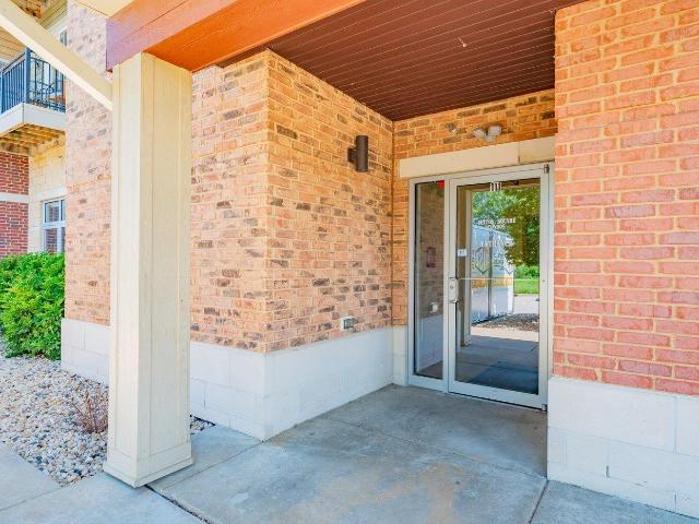 Condo for sale in Edgerton