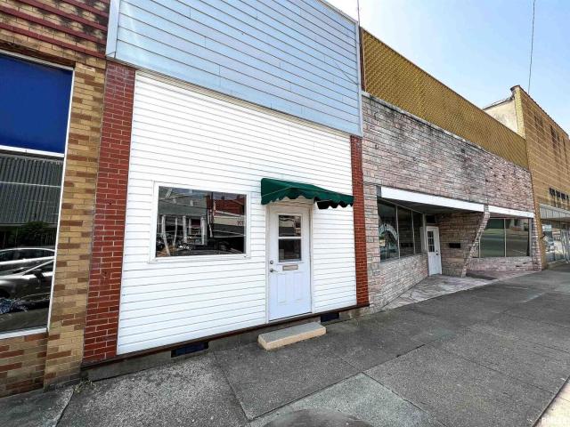 Commercial for sale in Flora, Illinois