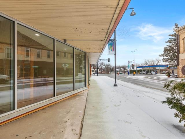Commercial for sale in New London, Wisconsin