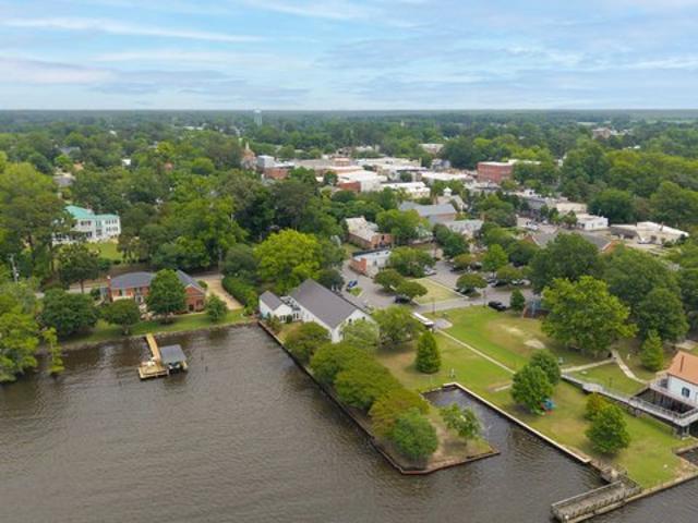 Land for sale in Edenton, North Carolina