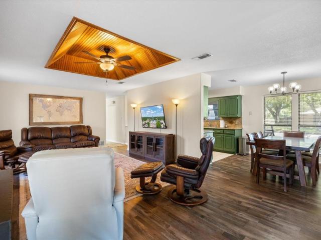 House for sale in Glen Rose, Texas