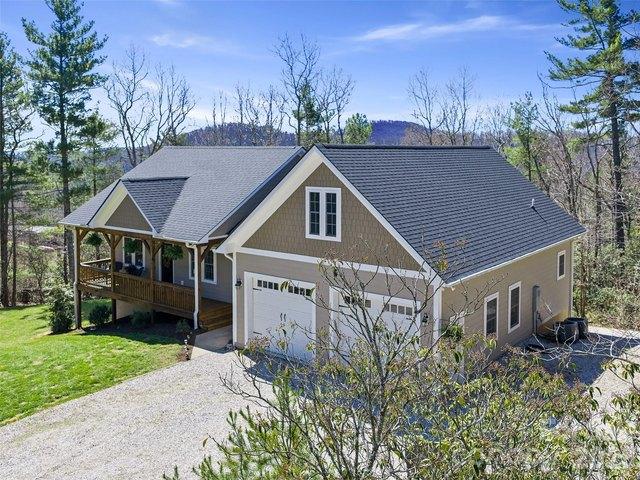 House for sale in Spruce Pine, North Carolina