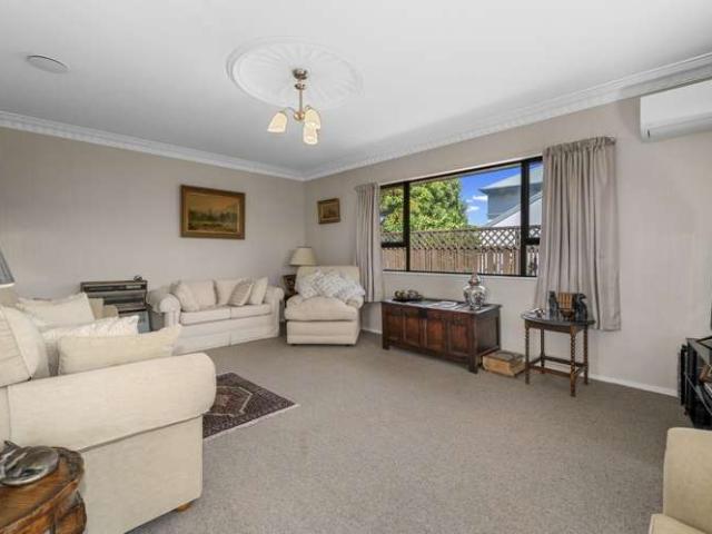 Townhouse for sale in Omokoroa, Bay Of Plenty