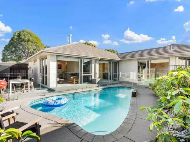 House for sale in Omokoroa, Bay Of Plenty