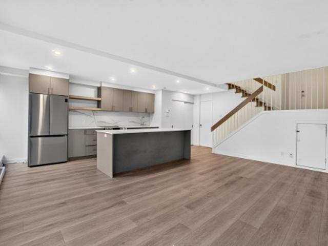 Property for rent in Chomedey, Quebec