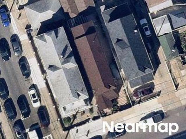 House for sale in Queens, Arverne