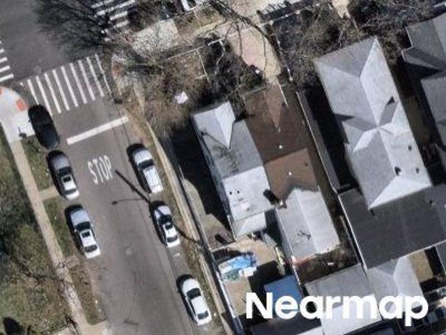 House for sale in Queens, Arverne