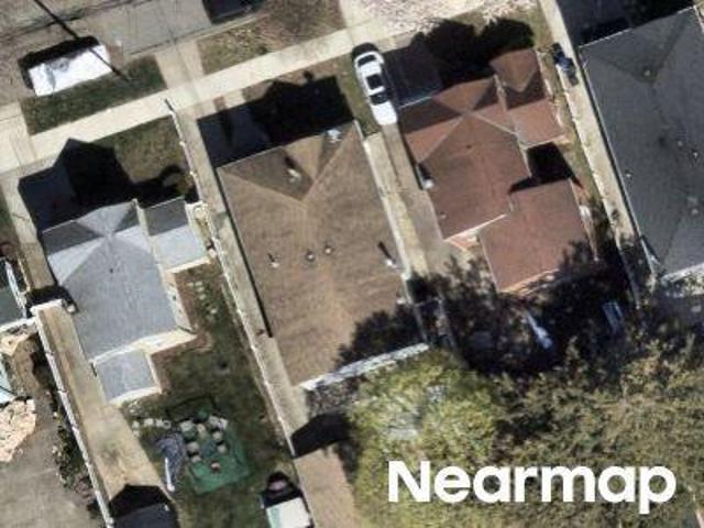 House for sale in Queens, Arverne