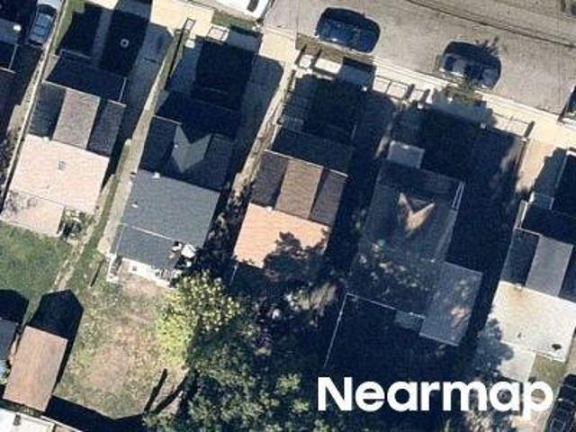 House for sale in Queens, Arverne