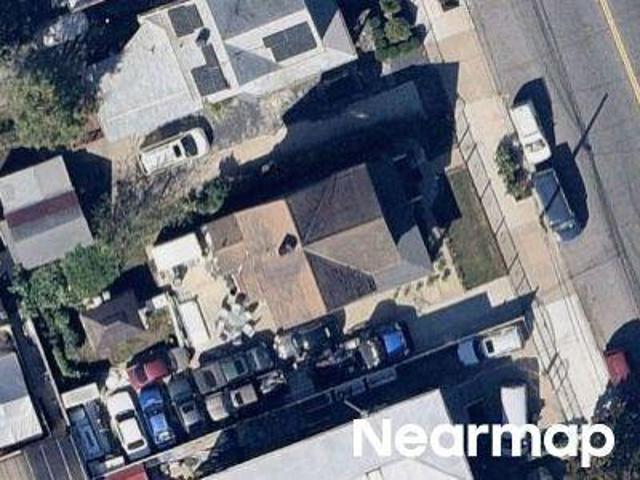 House for sale in Queens, Arverne