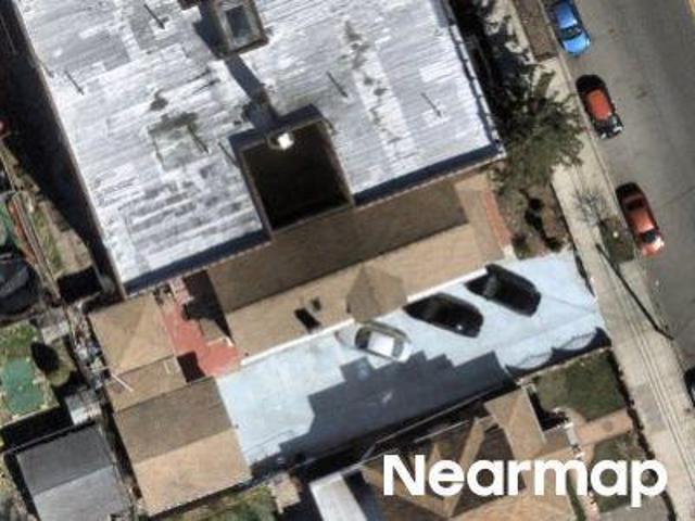 House for sale in Queens, Arverne