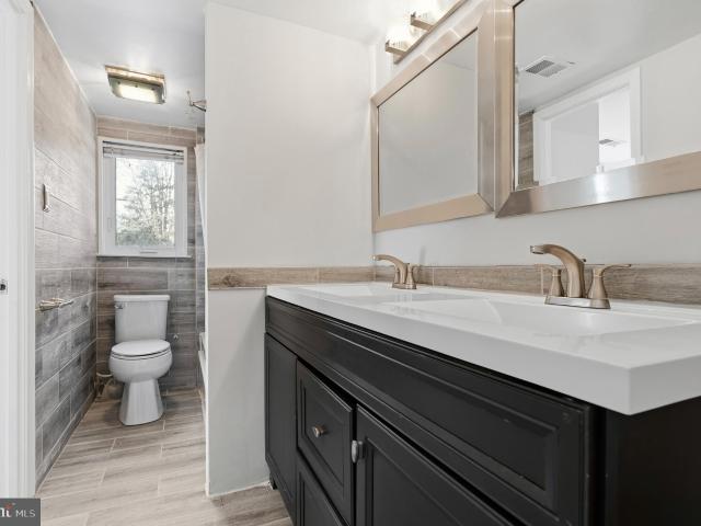 House for sale in West River, Maryland