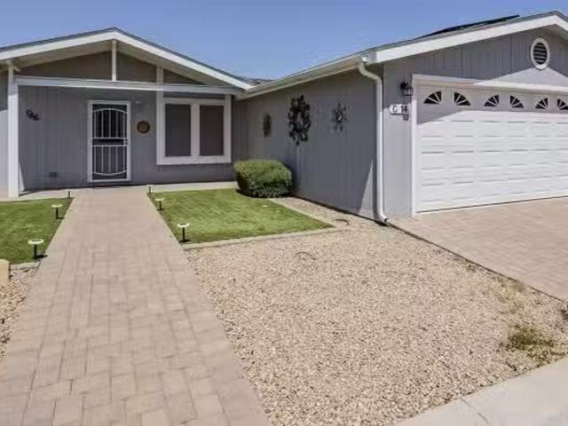House for sale in Avondale