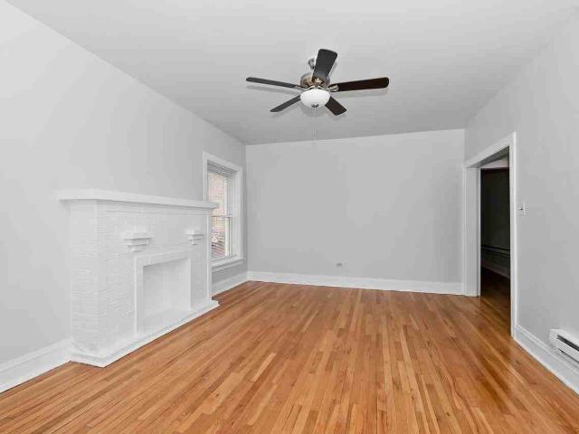 Apartment for rent in Chicago Park, Illinois