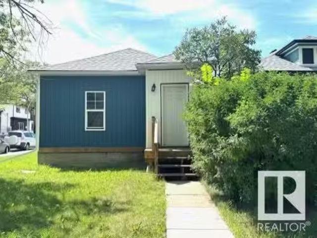 House for sale in Wedgewood, Alberta