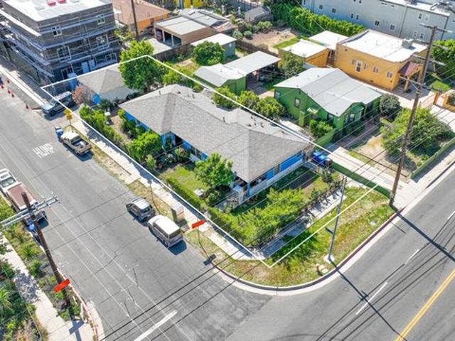 House for sale in North Hollywood Neighborhood Council District, Canoga Park