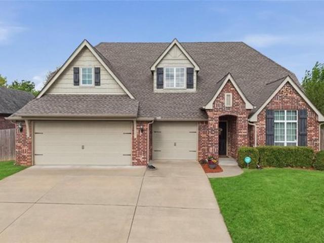 House for sale in Jenks, Oklahoma