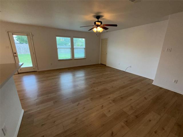 House for sale in Manor