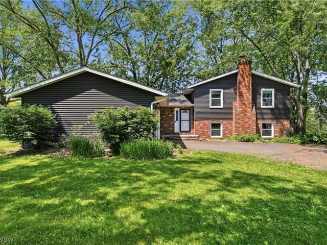 House for sale in Hartville, Ohio