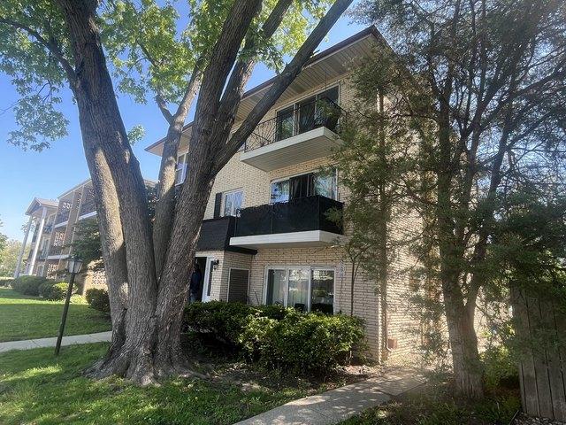 House for sale in Palos Hills, Illinois