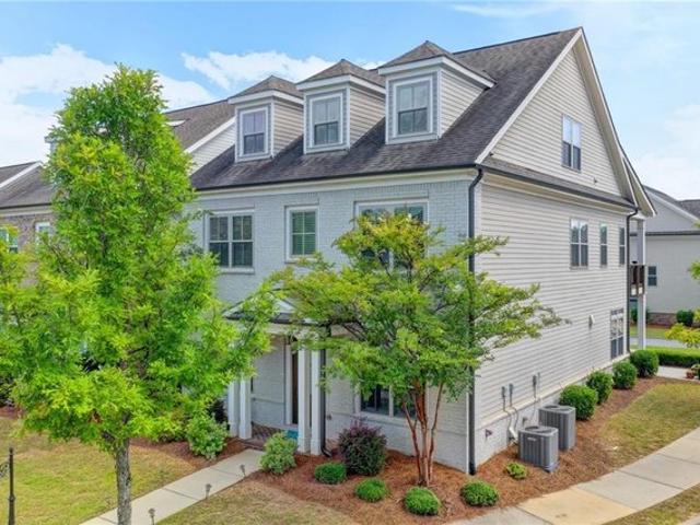 House for sale in Johns Creek, Georgia