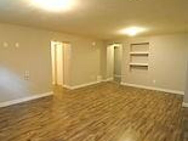 Apartment for rent in Wedgewood, Alberta
