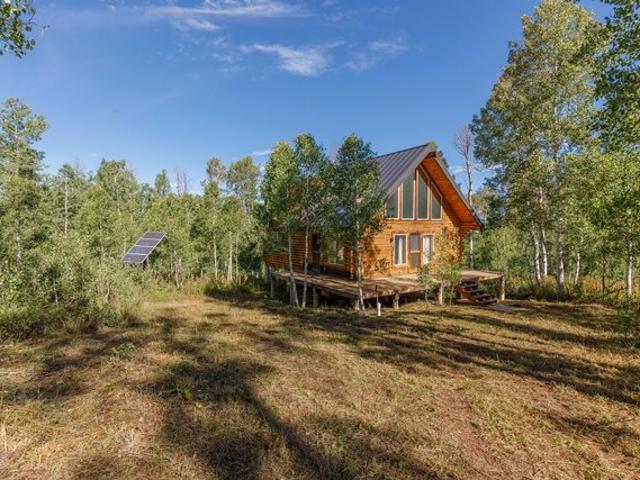 House for sale in Huntsville, Utah