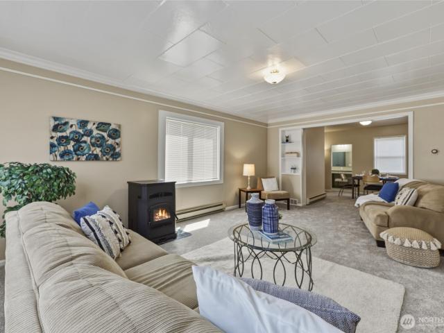 House for sale in Cosmopolis, Washington